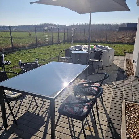 아파트 Haus Noah Mit Sauna Und Whirlpool Sieroslaw (Kamien)