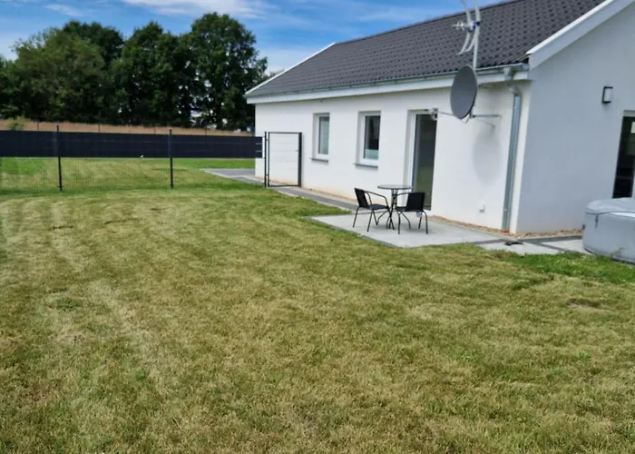 Haus Noah Mit Sauna Und Whirlpool Apartamento